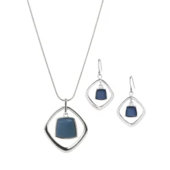 Drop Stone Pendant 32" Necklace -Grace Jewelry Shop 766 091 04 detail