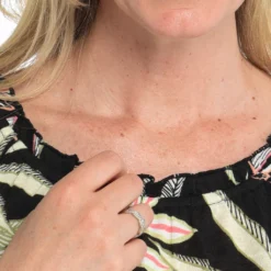 Ruffle NeckFlutter SleeveKnit Top 32 Ruffle NeckFlutter SleeveKnit Top -Grace Jewelry Shop 770 189 05 detail