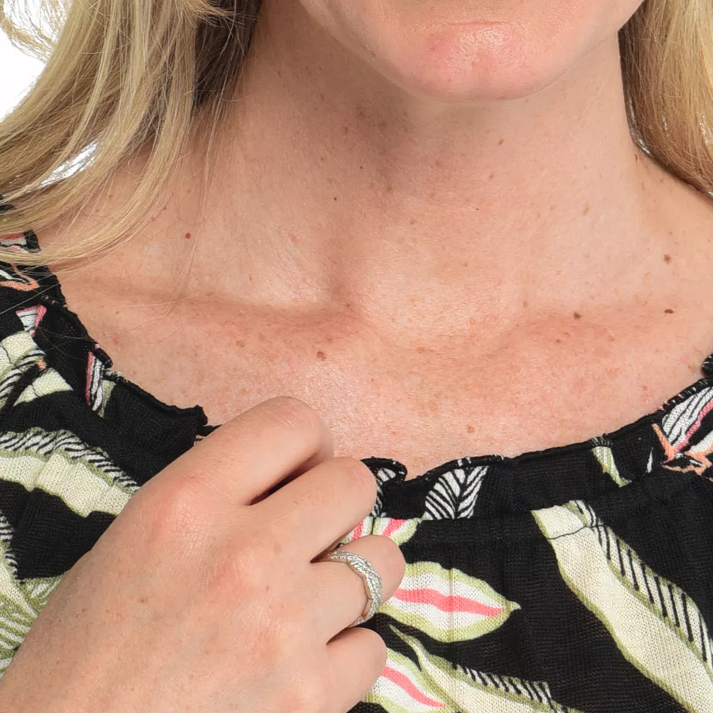 Ruffle NeckFlutter SleeveKnit Top 13 Ruffle NeckFlutter SleeveKnit Top - Image 11